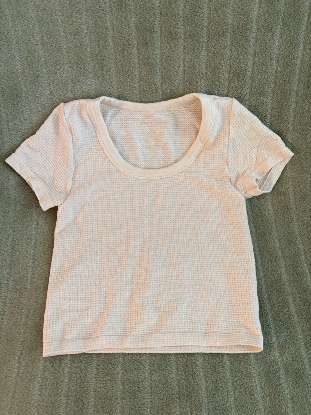 Waffle Knit Short Sleeve Scoop Neck Top - White